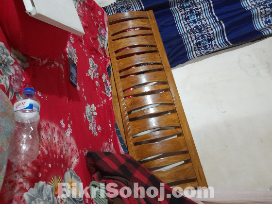 সেগুন কাঠের খাট